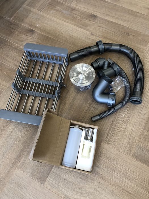 Кухонная мойка и смесители