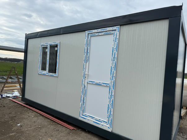 Vand container modular