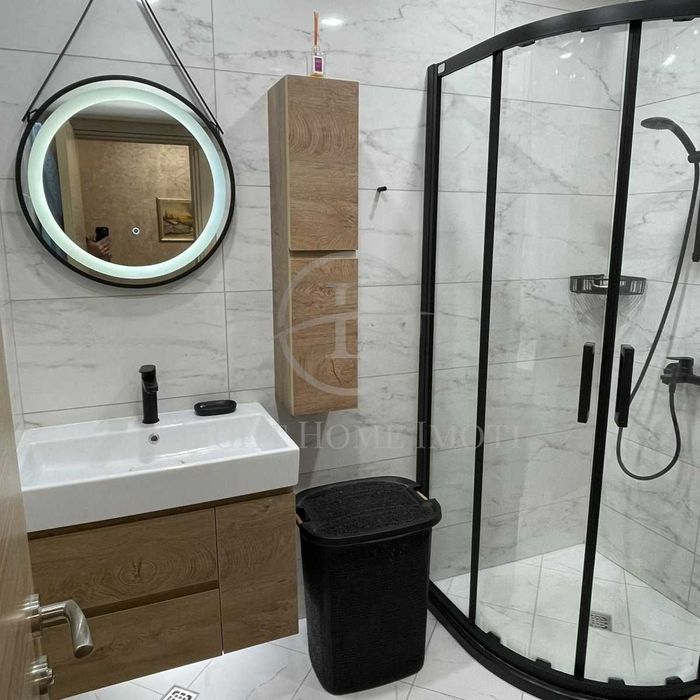 Продава се Двустаен апартамент в Пловдив, Център - 83 кв.м за 1251 €/кв.м - Снимка #6