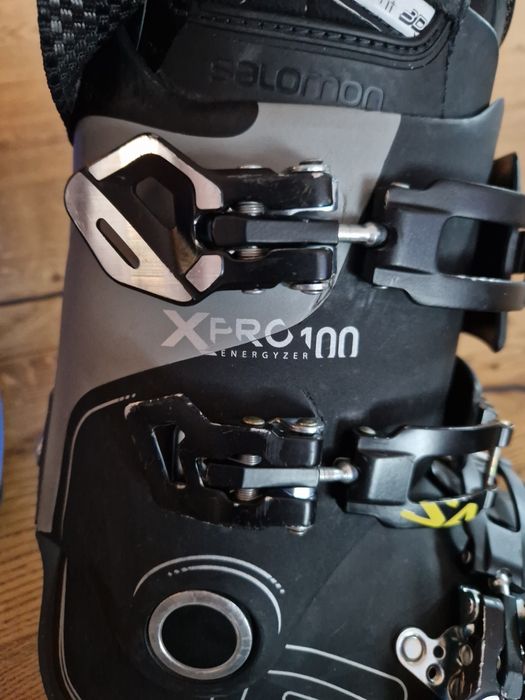 Clapari schi 42 / 42,5 second hand