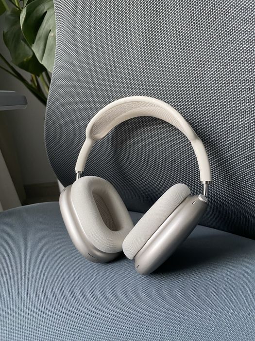 Беспроводные наушники