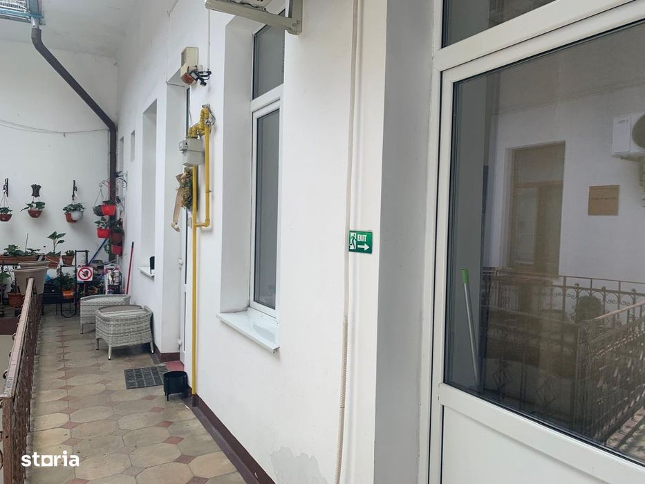 Apt versatil ultracentral 40 mp pivniță 13 mp posibil preluare chirias
