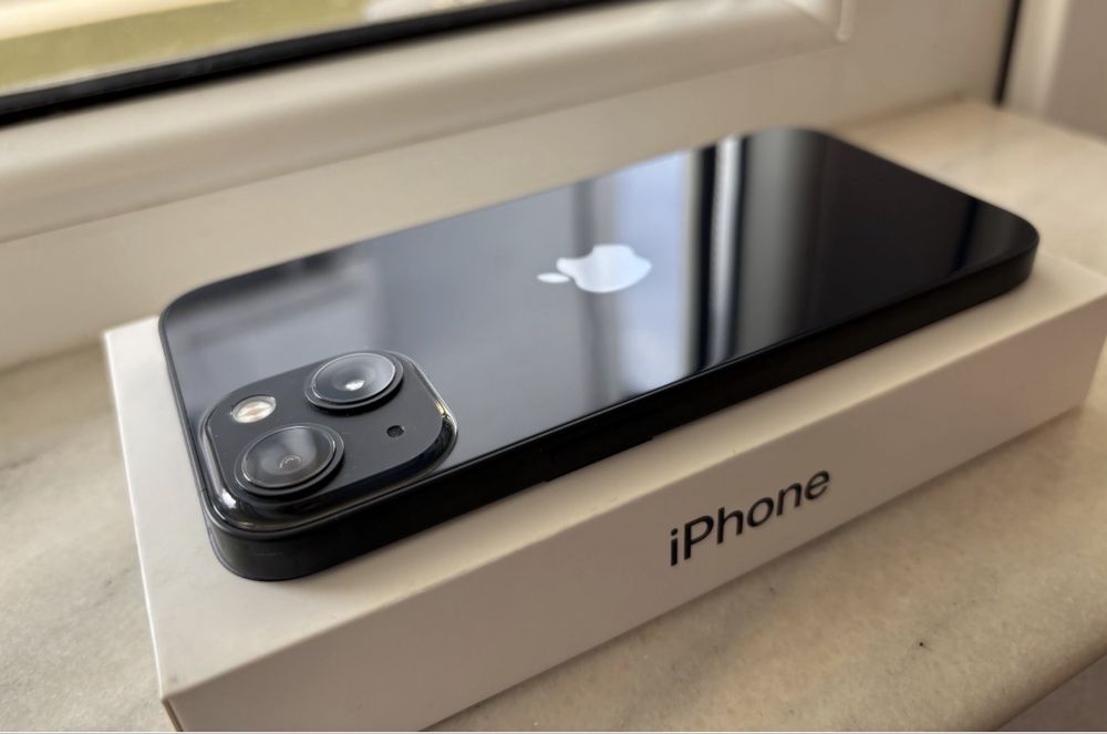 iPhone 13  cu 93% Bateria  Garantie