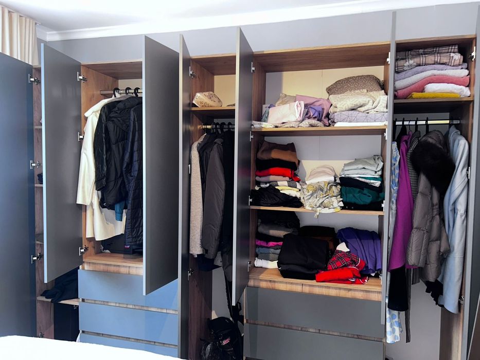 Продам шкаф в спальню