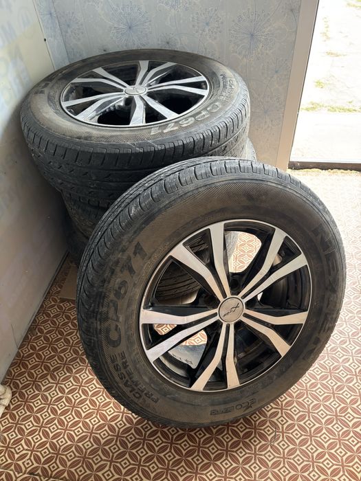 Продам летние колёса на r16