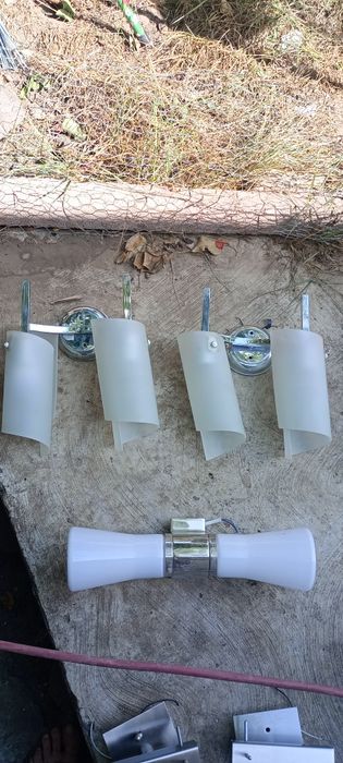 Lustre diferite modele