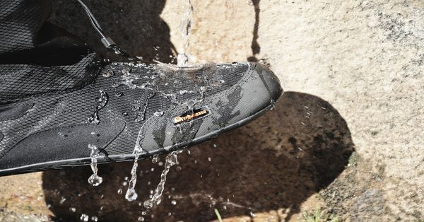 Apreschiuri Generatia X / Cizme fabricate in Spania