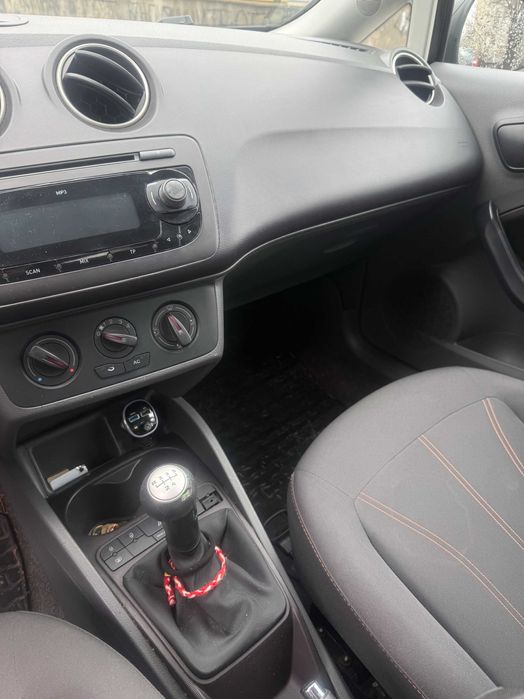 Seat Ibiza 1.6 D common rail, Русе, 2010,много добро състояние
