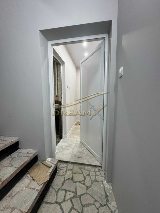 Къща в село Извор под наем! 71859757