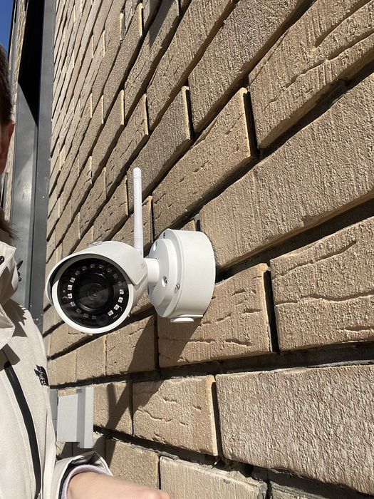 Монтаж видеонаблюдения и сетей