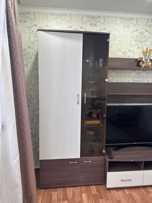 Продам шкаф для зала