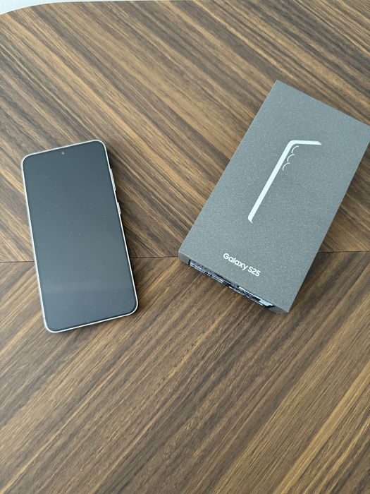 Продам Samsung s25