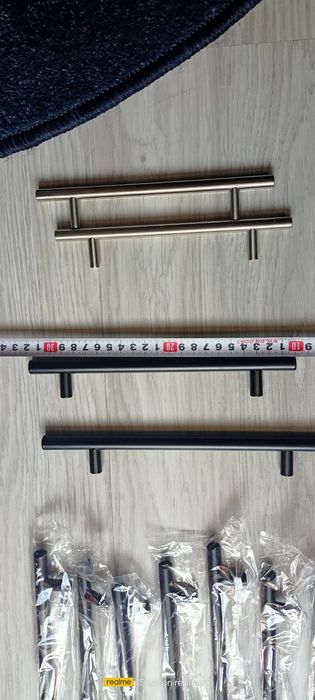 Дръжки за мебели, кухни