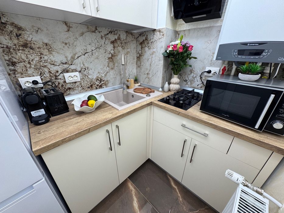 Apartament cu 2 camere  etaj 1- complet renovat si utilat