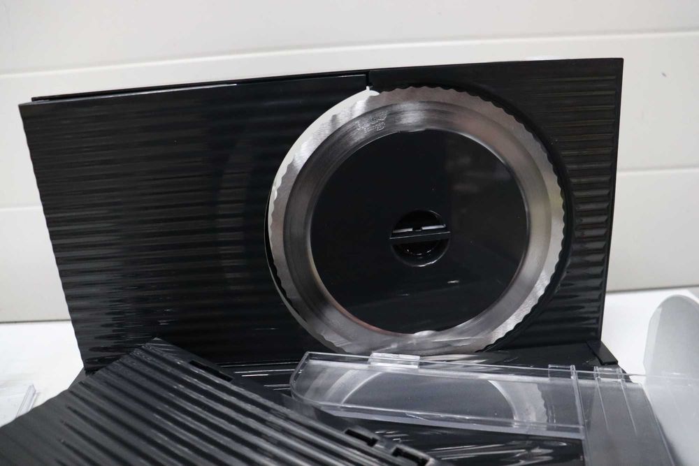 Emerio MS12500 Универсален слайсер, регулируем 0-17mm,машина за рязане