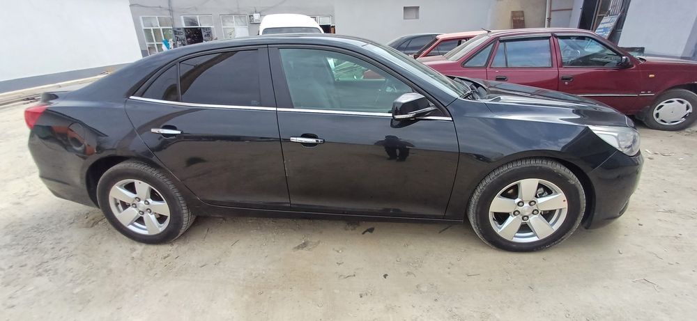 malibu 1 narxi 12200$