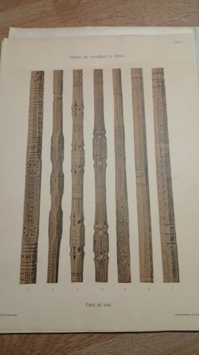 Album vechi de colecție