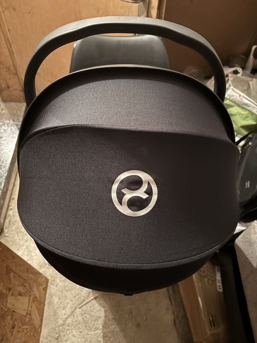 Cybex Aton 5 Isofix база+адаптори за количка