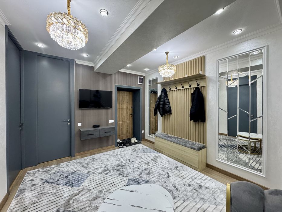 3х комнатная квартира, на 2 этаже. Вокзал.