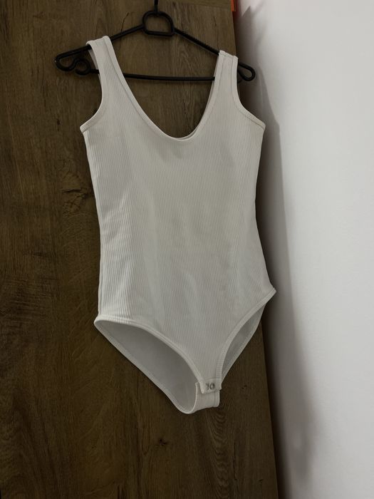 Haine Lot de vanzare odata purtate unele cu eticheta