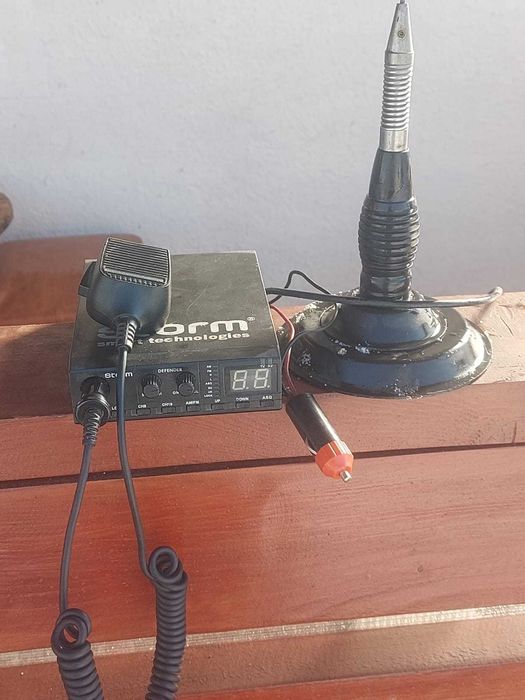 Stație emisie recepție storm