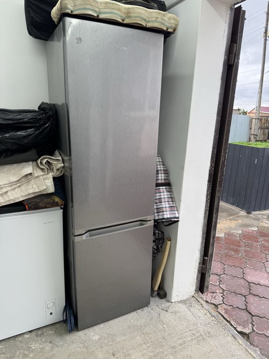 Холодильник Dausher