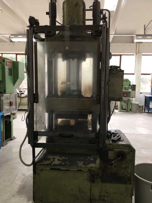 Машини!!! Преси!!!