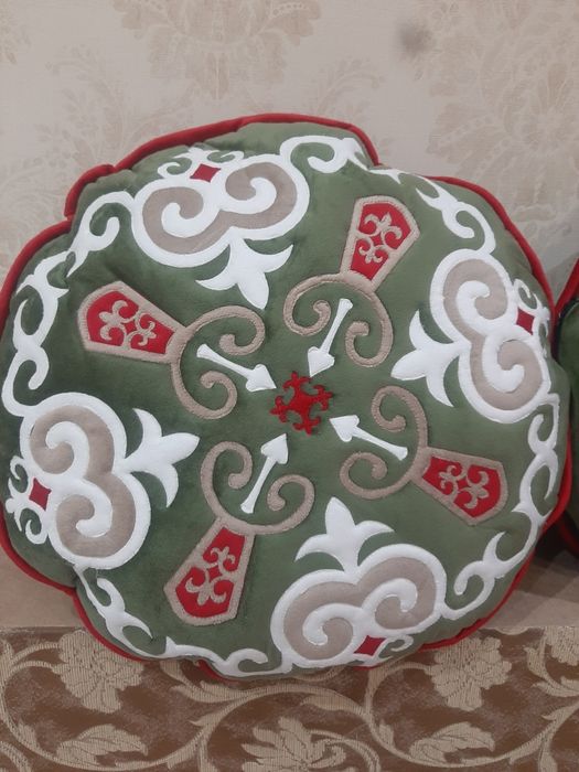 Тұмар жастық. Іші халафайбер