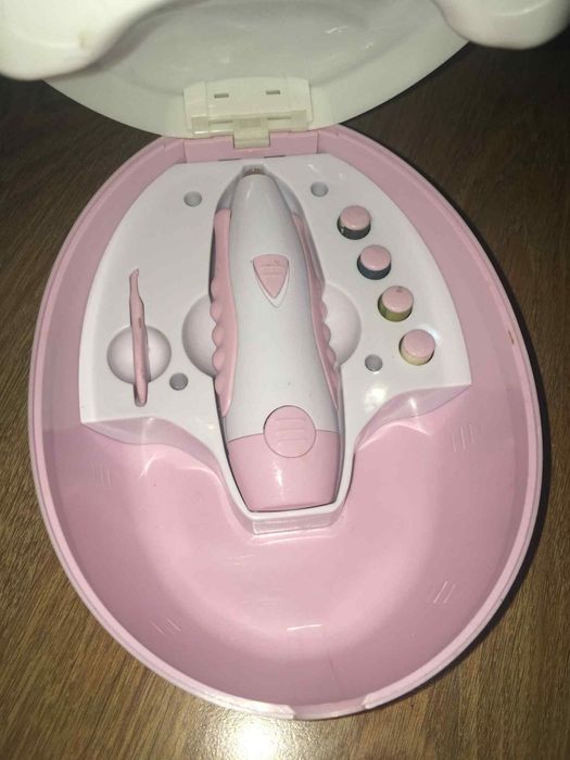 Комплект за маникюр