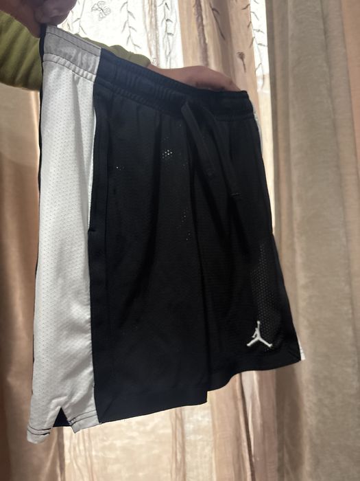 Vand pant jordan scurti L fit M