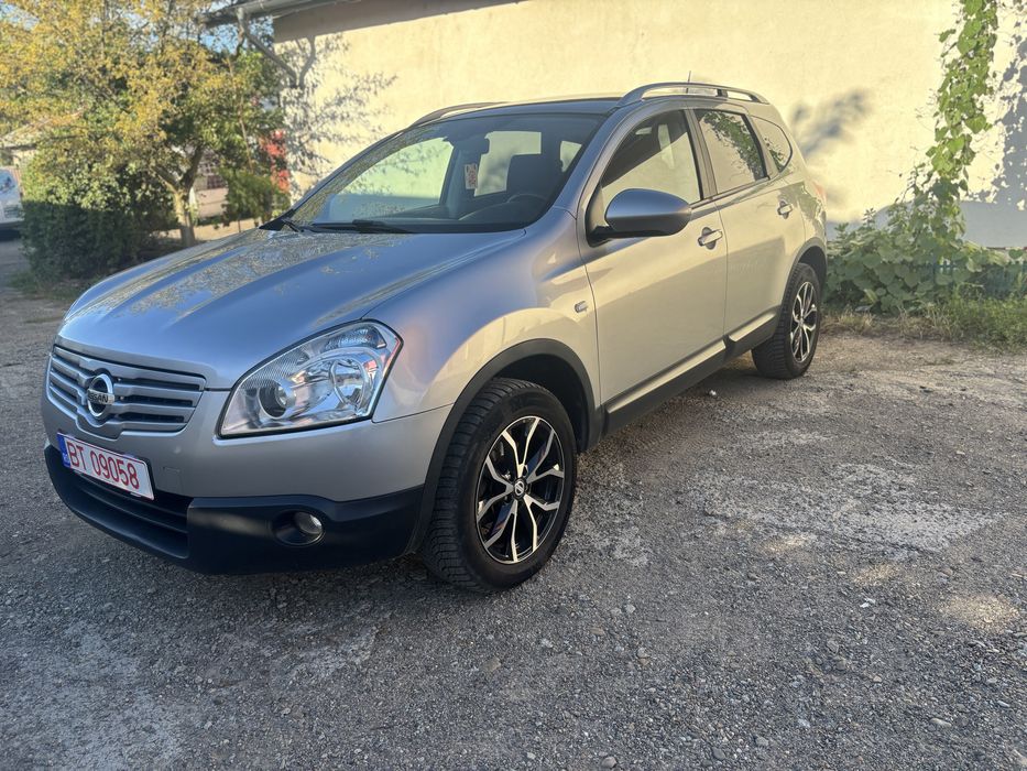 Nissan Qashqai +2