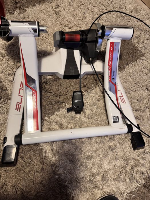 Home trainer Elite Qubo Smart b+