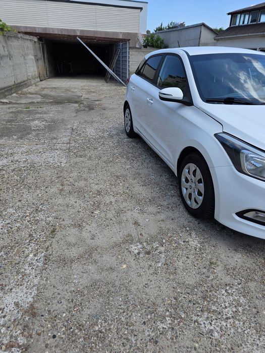 Vând Hyundai I20 1.2 84CP Comfort