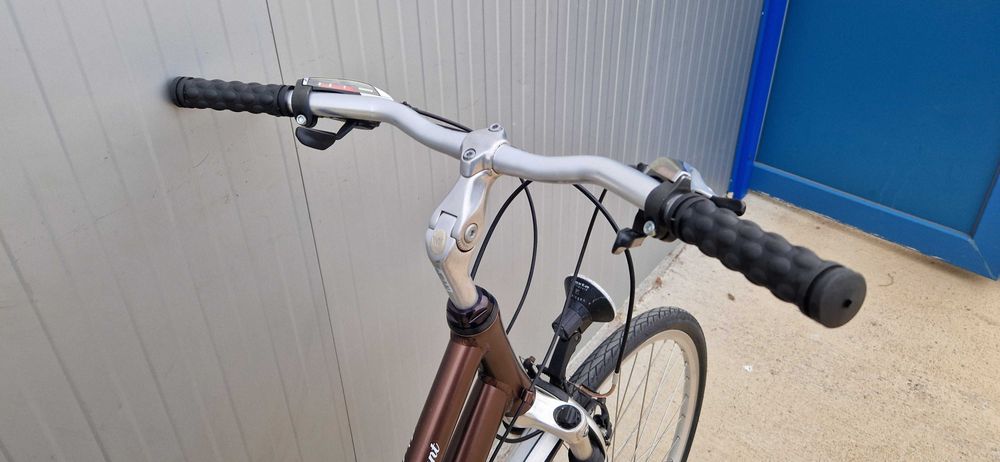 Алуминиев дамски велосипед MONDIA колело 26"