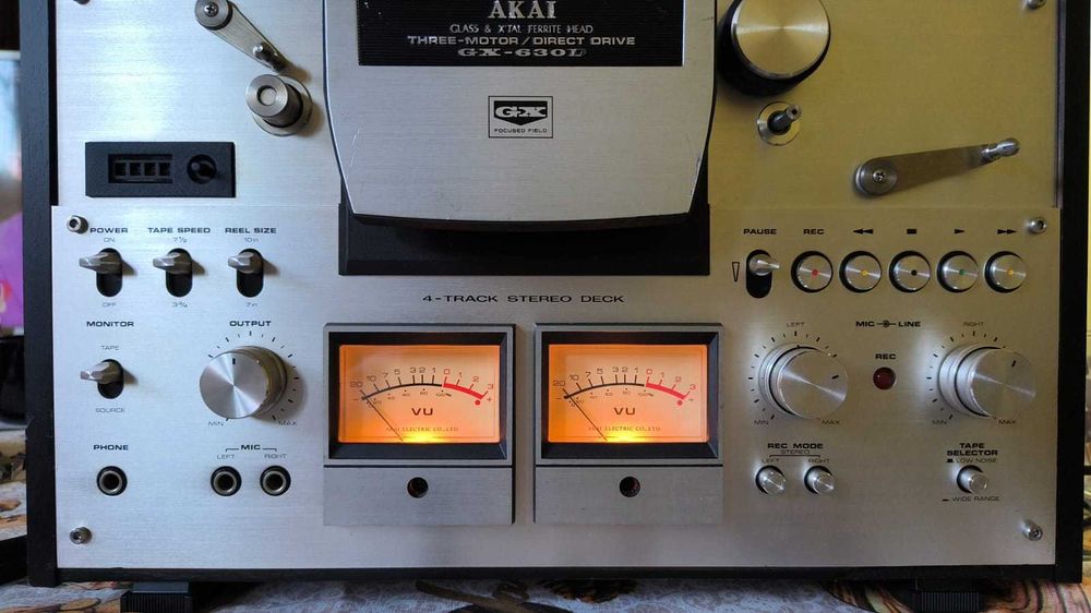 Magnetofon Akai GX-630D