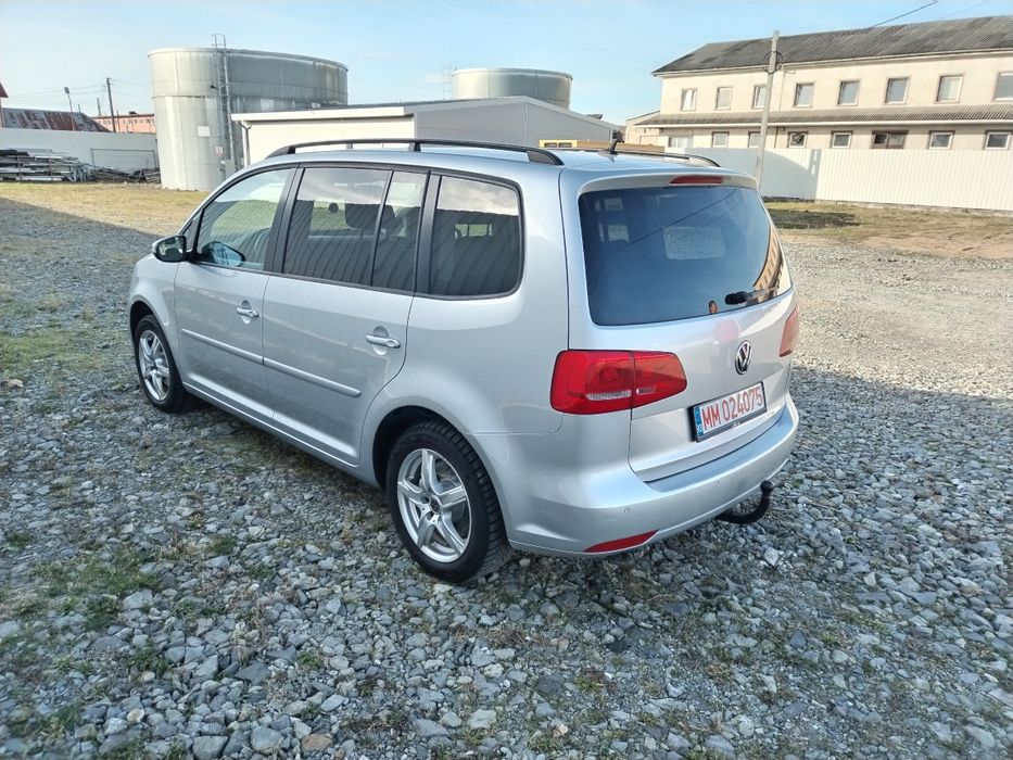 Vw TOURAN /AN 2011/1.2 BENZINA 105cp/7 LOCURI /EURO5