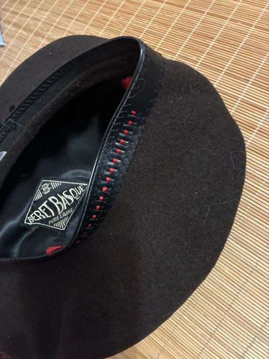 Basca frantuzeasca 100% lana