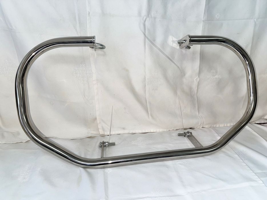 НОВ ролбар / crash bar за Kawasaki VN 2000 Vulcan