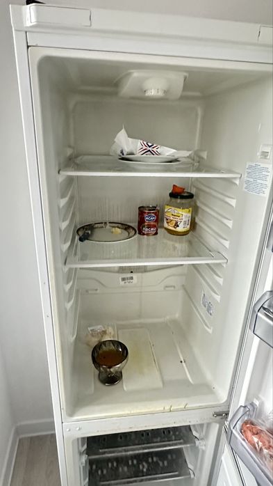 Холодильник bekо.