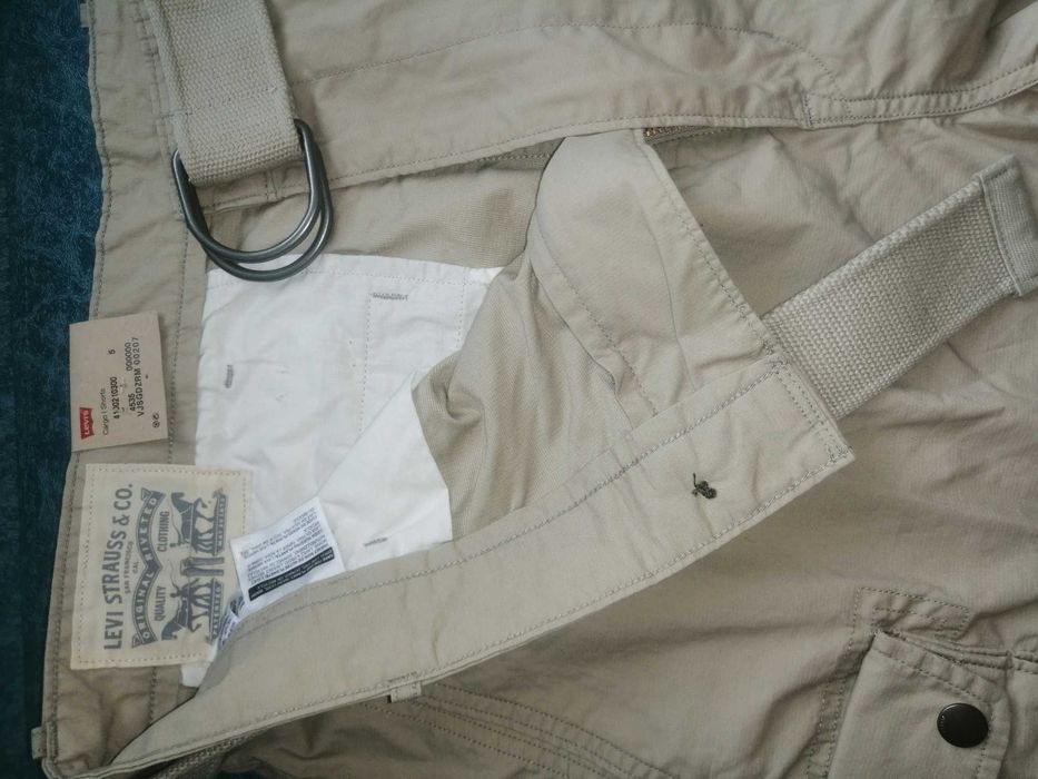 Шорты Levi Strauss