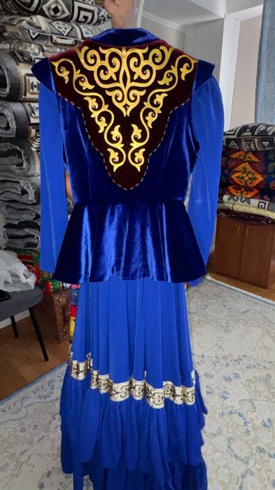 Қазақша көйлек сатылады