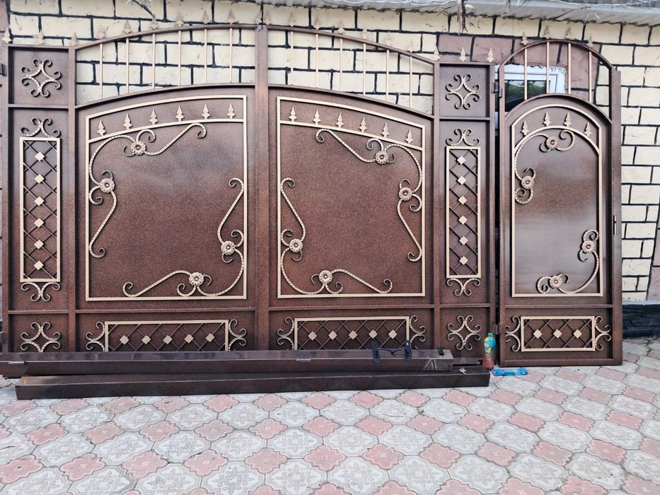 Ворота новый продается