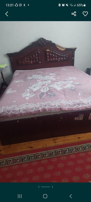 Кровать + Стол+ 11шт стулья все вместе