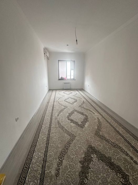 Срочно сотилади 2-хонали, 65 кв.м, Янгихаёт