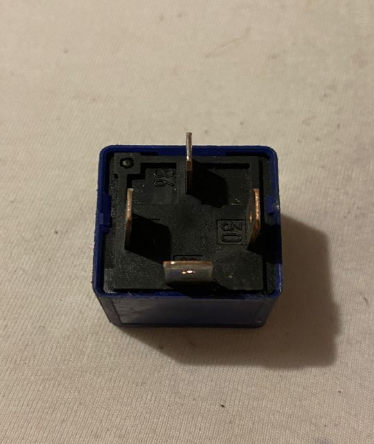 Releu 24432614 Opel Astra G