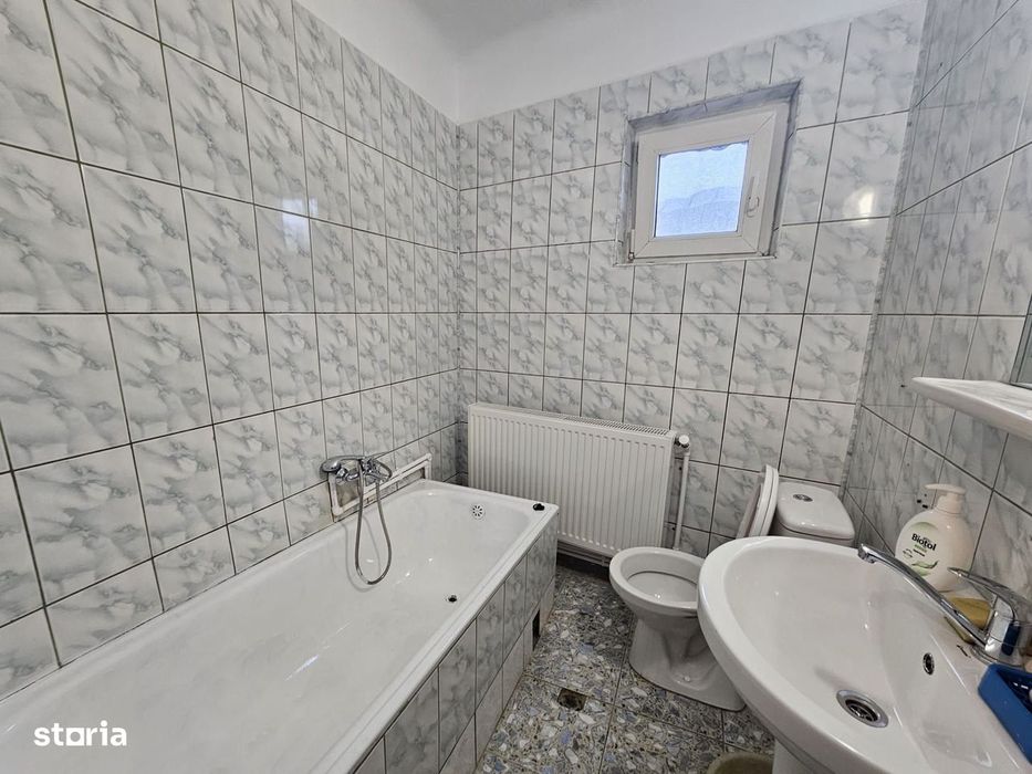 Apartament etaj casa cu teren 430 mp, N. Balcescu, stradal