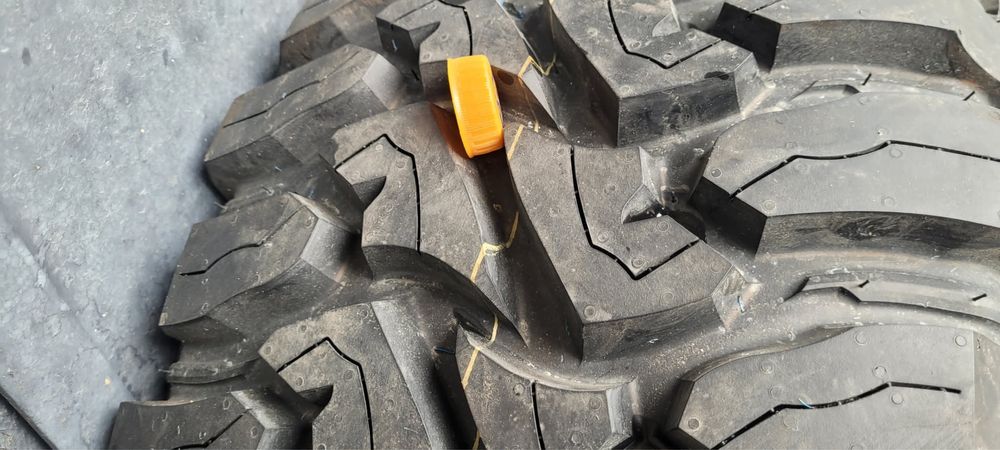 Гуми NEXEN MTX 33x12,5 R15 dot 25