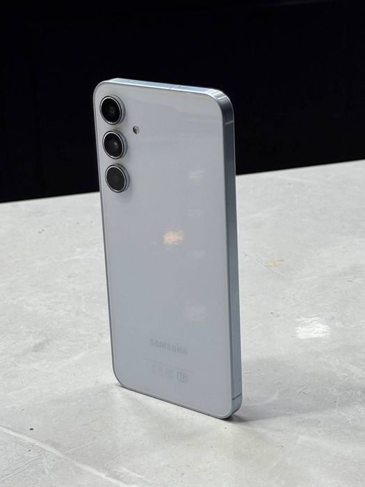 Samsung A55 8%256 GB