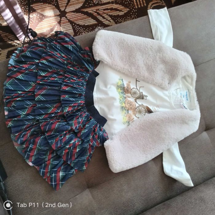 Детски комплект пола и елек Mayoral 92