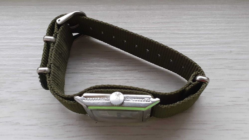 Turia tank swiss made art deco 1920 ceas mecanic vintage functional